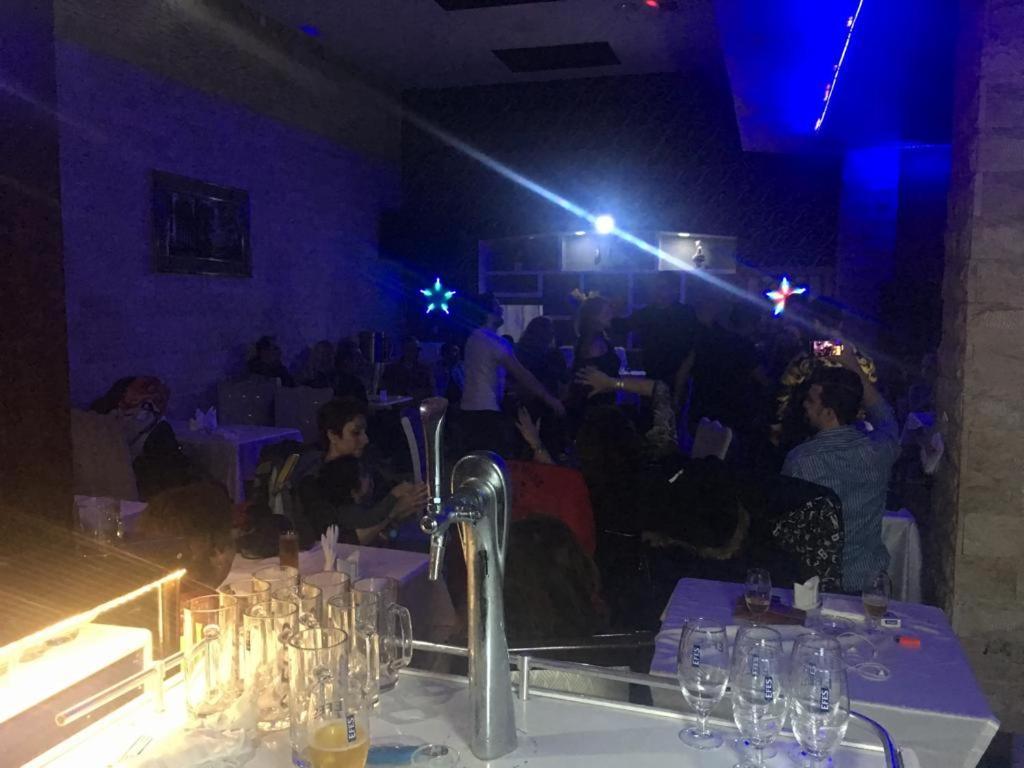 Vania Hotel Baku Eksteriør bilde